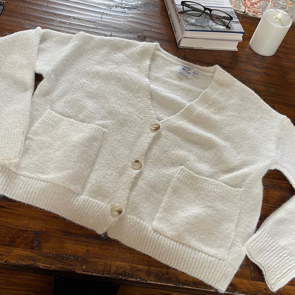 Princess Poly 3 Button Cardigan XS/S